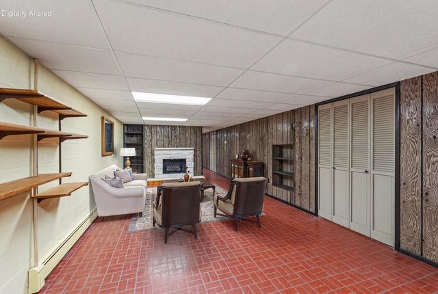 7631 W 5 Mile ROAD, Franksville, WI 53126