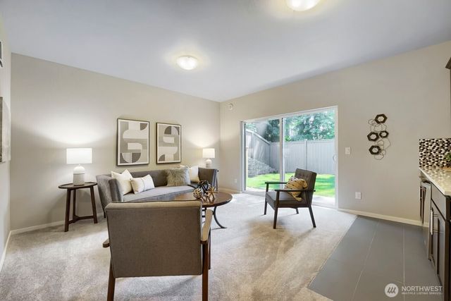 13521 NE 128th Place, Kirkland, WA 98034