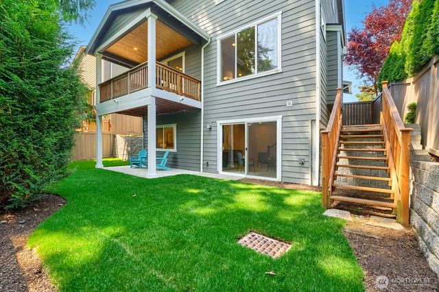13521 NE 128th Place, Kirkland, WA 98034
