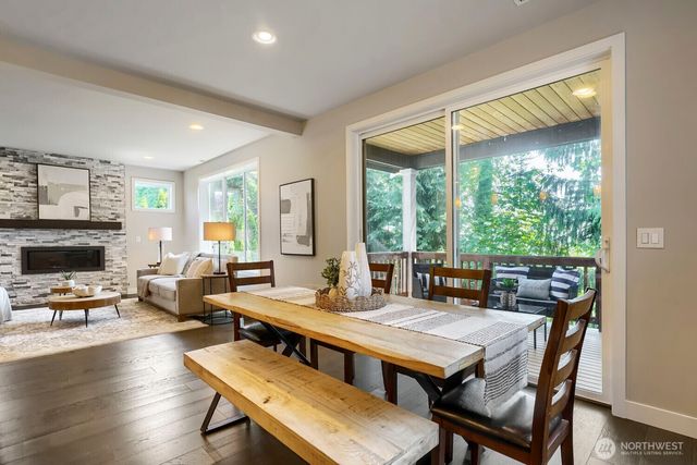 13521 NE 128th Place, Kirkland, WA 98034