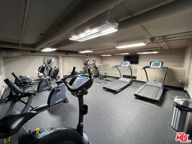 10982 Roebling Avenue 511, Los Angeles, CA 90024