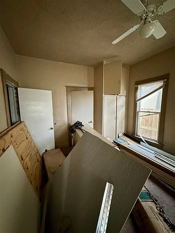 805 SW A Ave, Lawton, OK 73501