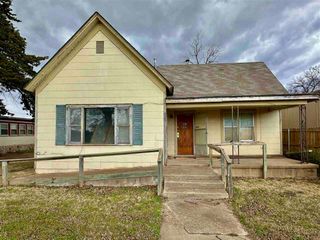 805 SW A Ave, Lawton, OK 73501