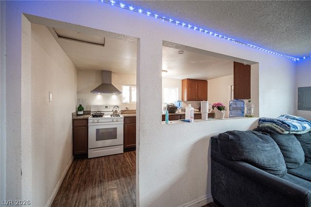 5841 Dodd Street, Las Vegas, NV 89122