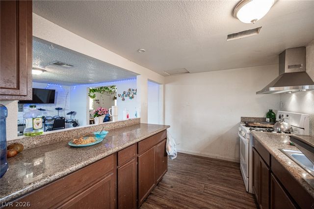 5841 Dodd Street, Las Vegas, NV 89122