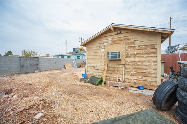 5841 Dodd Street, Las Vegas, NV 89122