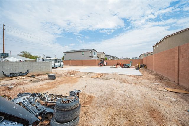 5841 Dodd Street, Las Vegas, NV 89122
