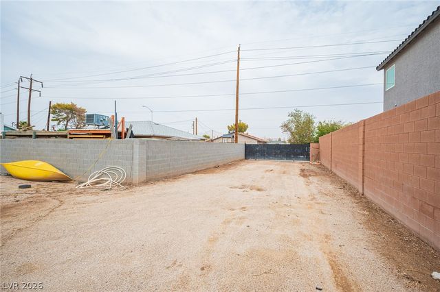 5841 Dodd Street, Las Vegas, NV 89122