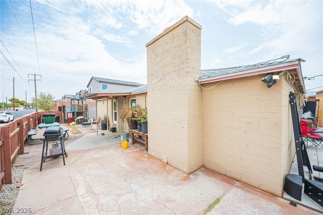 5841 Dodd Street, Las Vegas, NV 89122