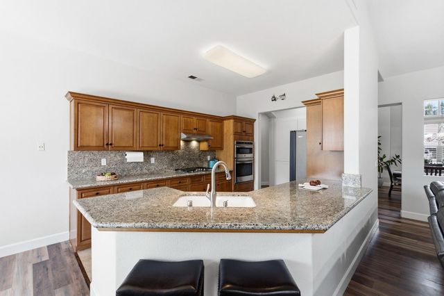 3112 Everglade Avenue, Clovis, CA 93619