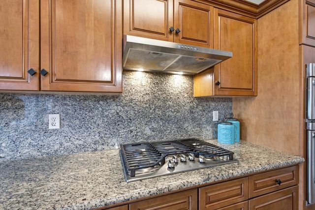 3112 Everglade Avenue, Clovis, CA 93619