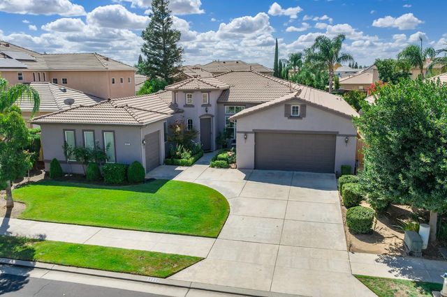 3112 Everglade Avenue, Clovis, CA 93619