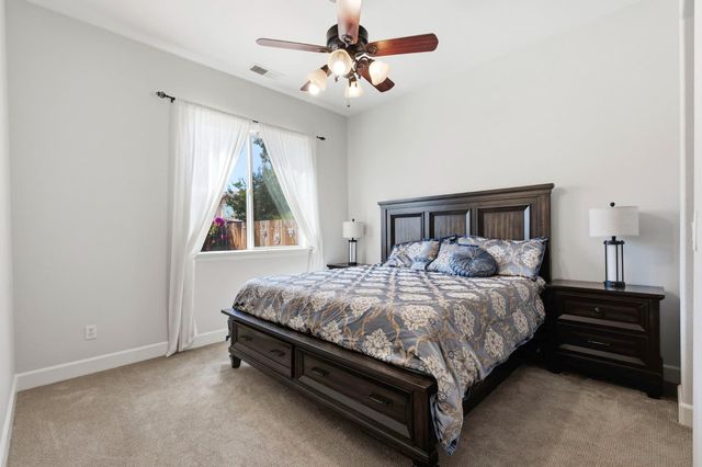 3112 Everglade Avenue, Clovis, CA 93619