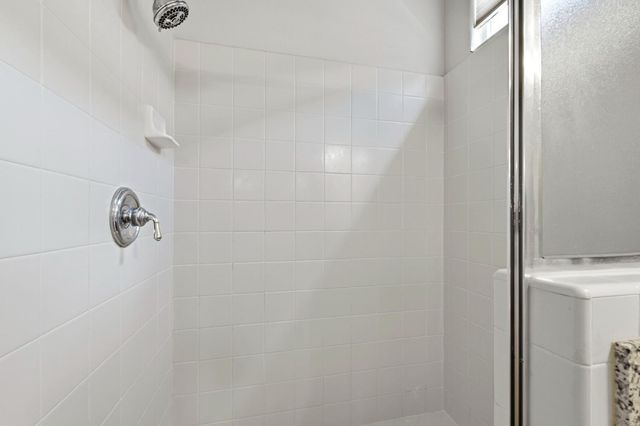 3112 Everglade Avenue, Clovis, CA 93619
