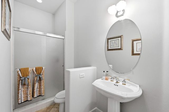 3112 Everglade Avenue, Clovis, CA 93619