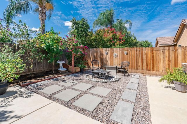 3112 Everglade Avenue, Clovis, CA 93619