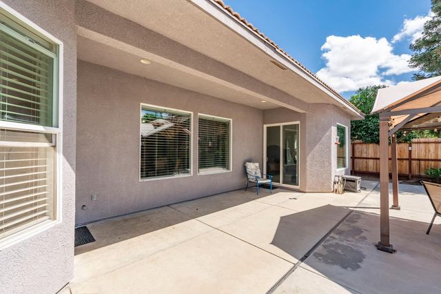 3112 Everglade Avenue, Clovis, CA 93619