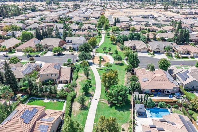 3112 Everglade Avenue, Clovis, CA 93619