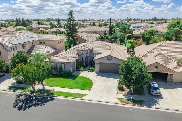 3112 Everglade Avenue, Clovis, CA 93619