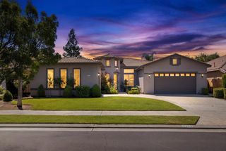 3112 Everglade Avenue, Clovis, CA 93619