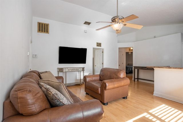 10401 LAKESIDE VISTA DRIVE, Riverview, FL 33569