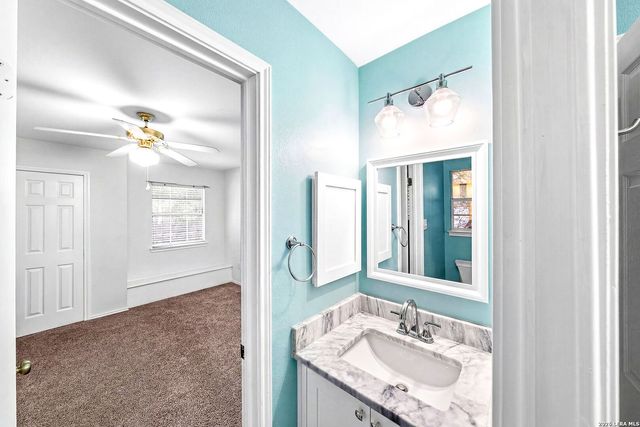 14618 Porterhouse, San Antonio, TX 78248