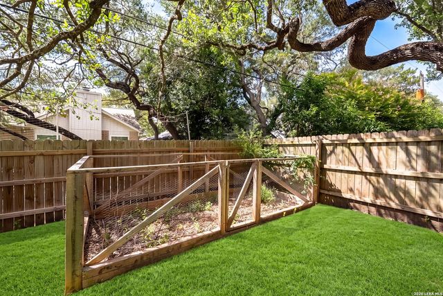 14618 Porterhouse, San Antonio, TX 78248