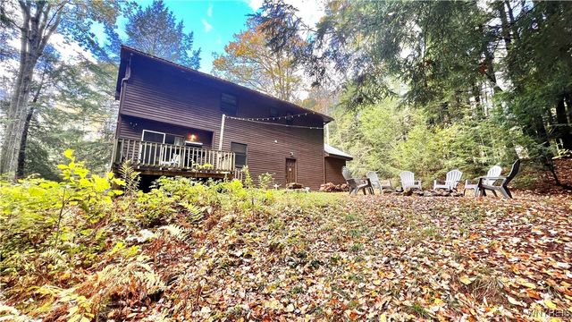 3662 Forest Hill Road, Great Valley, NY 14748