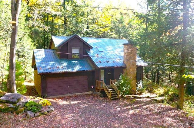 3662 Forest Hill Road, Great Valley, NY 14748