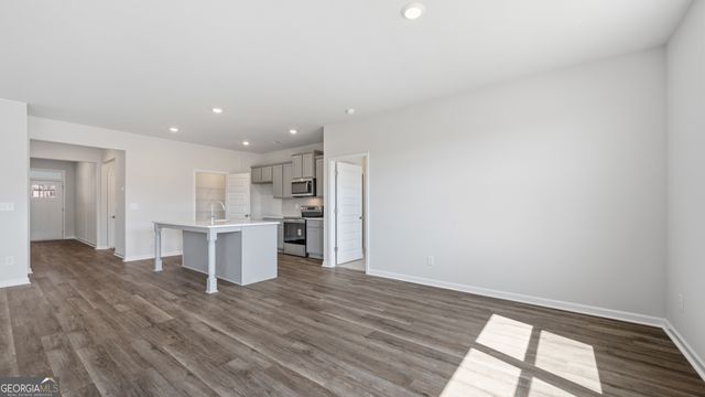 8583 PREAKNESS Pass, Lithonia, GA 30058
