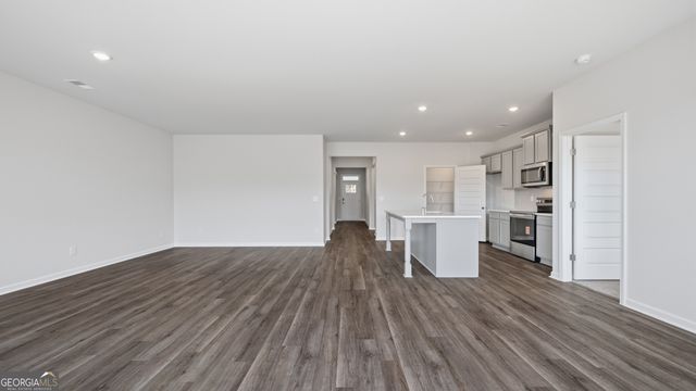 8583 PREAKNESS Pass, Lithonia, GA 30058