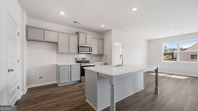 8583 PREAKNESS Pass, Lithonia, GA 30058