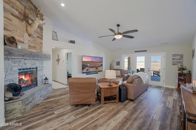 6974 N PINNACLE PASS Drive, Prescott Valley, AZ 86315