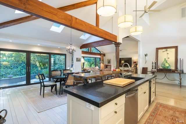 3000 Warm Springs Rd, Glen Ellen, CA 95442