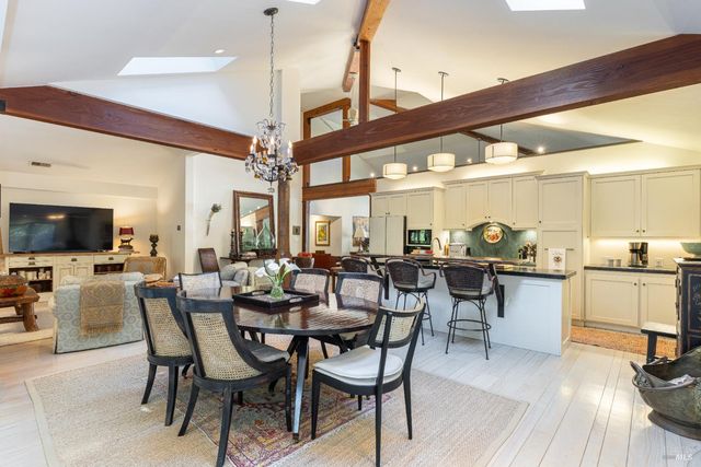 3000 Warm Springs Rd, Glen Ellen, CA 95442