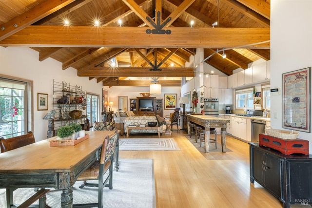 3000 Warm Springs Rd, Glen Ellen, CA 95442