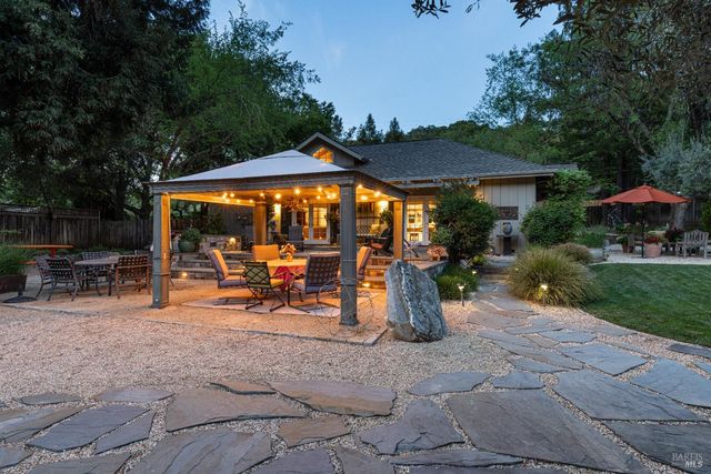 3000 Warm Springs Rd, Glen Ellen, CA 95442