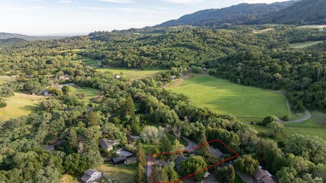 3000 Warm Springs Rd, Glen Ellen, CA 95442