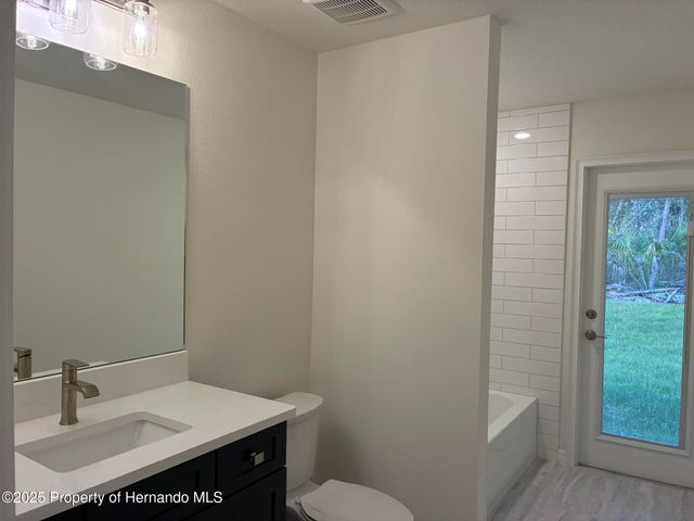 50 Village Center Drive, Homosassa, FL 34446