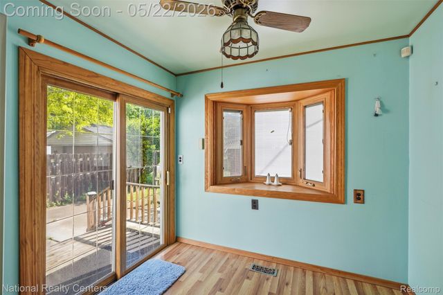 3329 Detroit Street, Dearborn, MI 48124