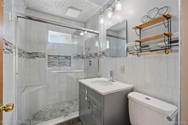 3329 Detroit Street, Dearborn, MI 48124