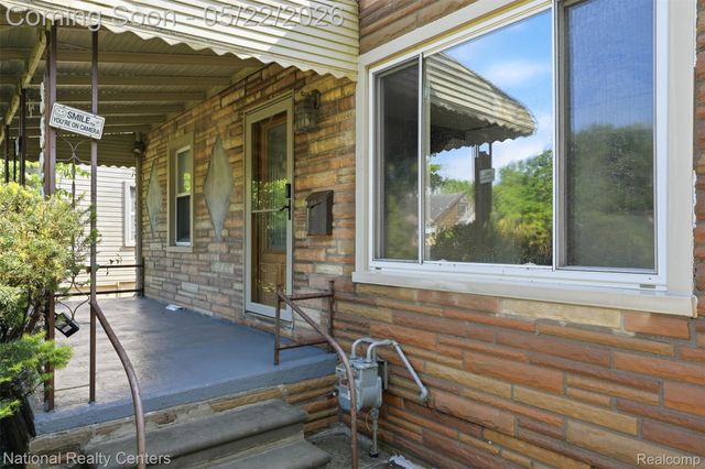 3329 Detroit Street, Dearborn, MI 48124