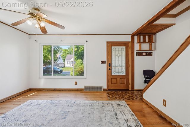 3329 Detroit Street, Dearborn, MI 48124