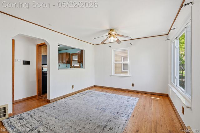 3329 Detroit Street, Dearborn, MI 48124