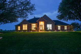 10717 Los Rios Drive, Fort Worth, TX 76179