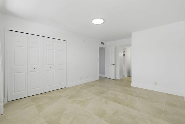 3051 N Course Drive 309, Pompano Beach, FL 33069