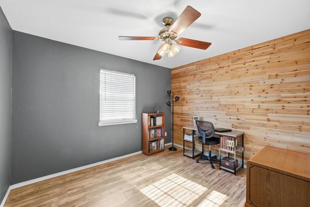 115 Trinity Street, Hillsboro, TX 76645