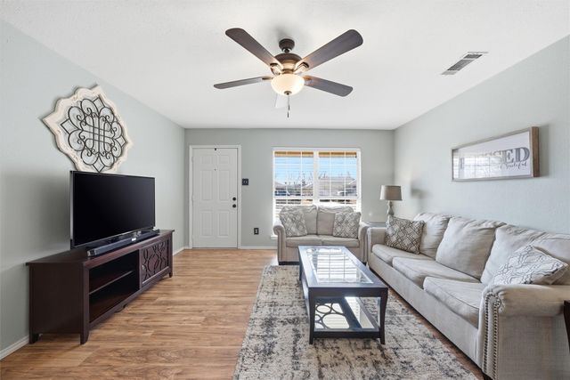 115 Trinity Street, Hillsboro, TX 76645