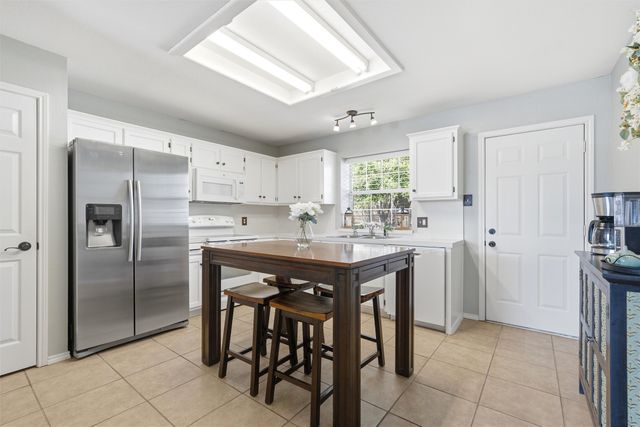 115 Trinity Street, Hillsboro, TX 76645