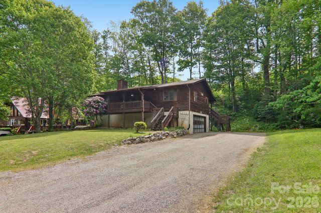 267 Caldwell Drive, Maggie Valley, NC 28751